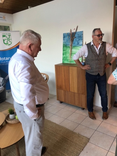 We krijgen de nodige uitleg over het hoe en waarom van de ruimte en de toestellen